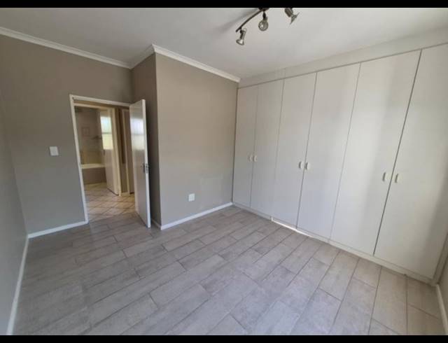 3 BEDROOM HOUSE TO LET IN WEST BEACH